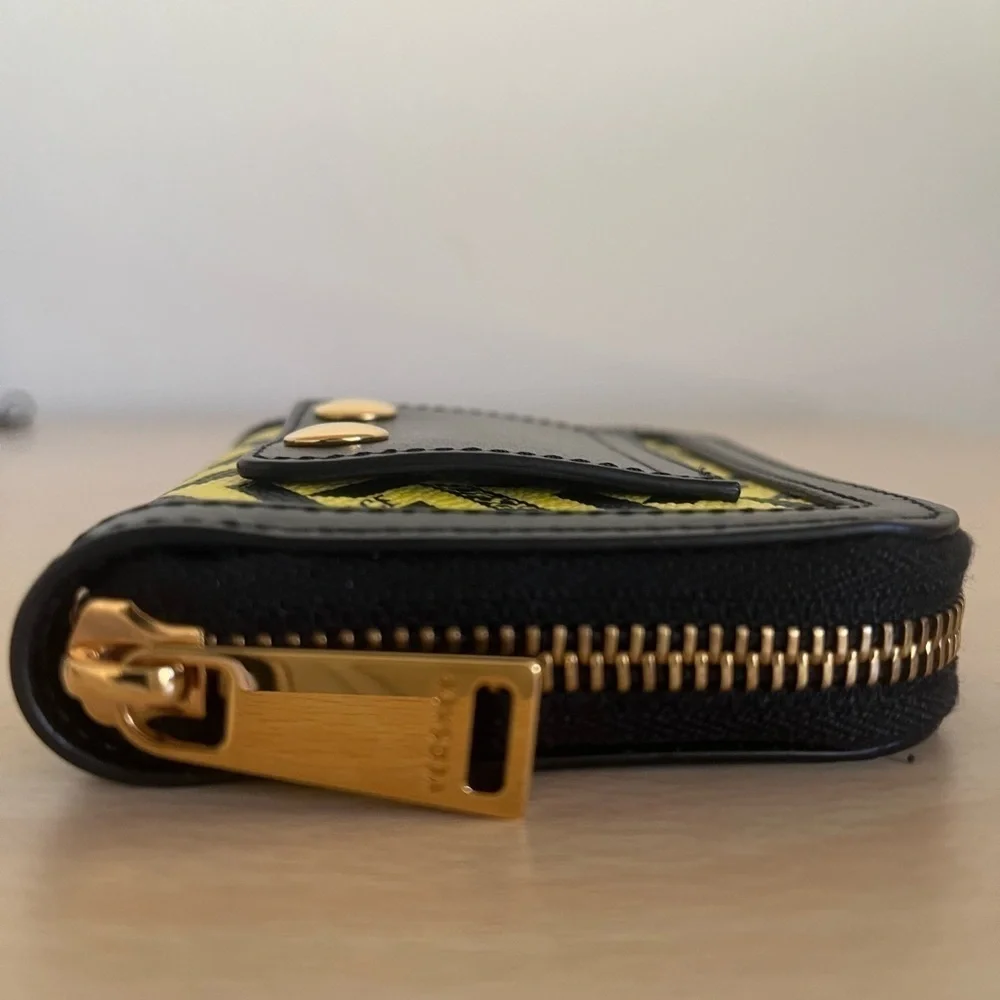 VERSACE Two Way Compact Wallet Belt Bag Box Dust Bag BNWOT
